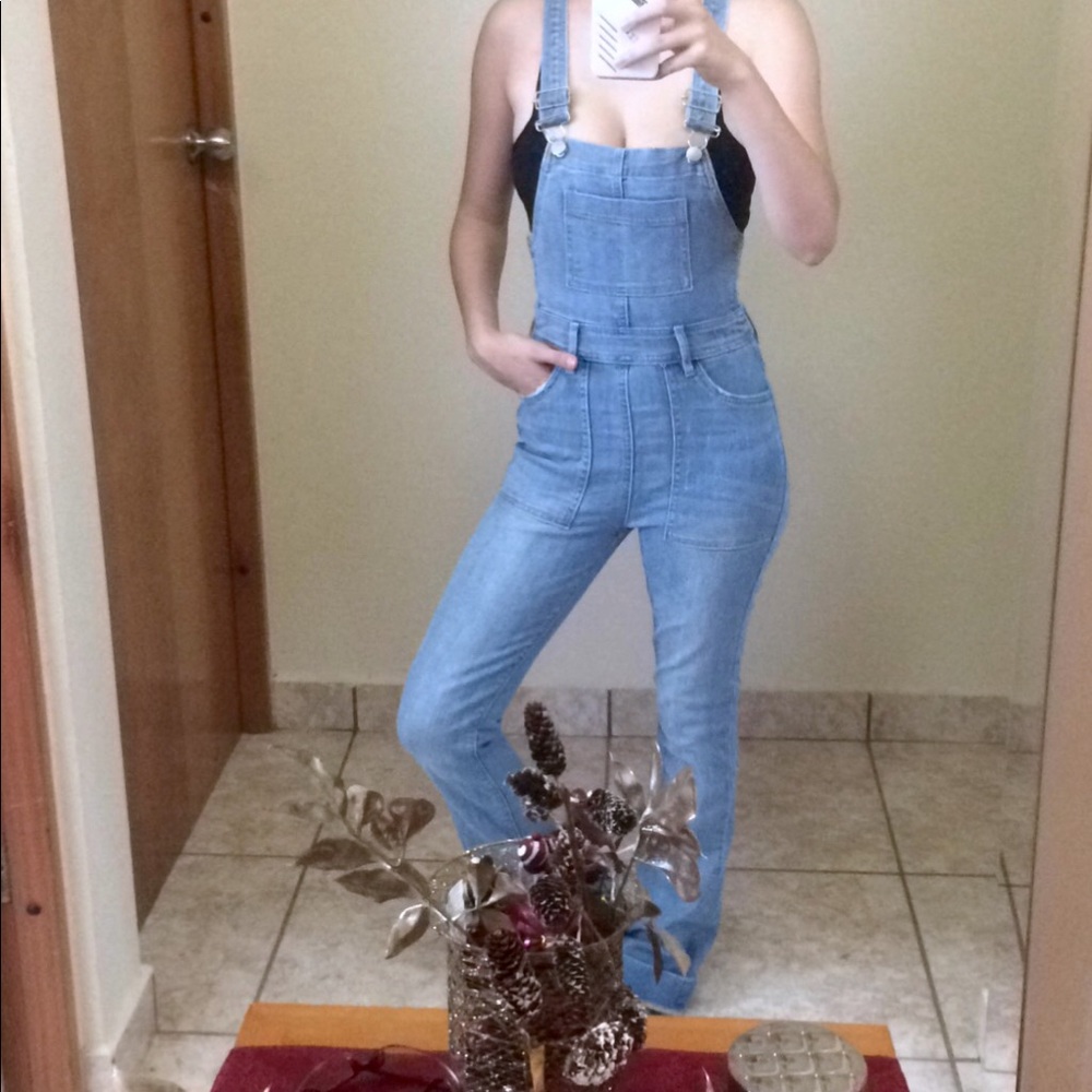 KENDALL+KYLIE JUMPER